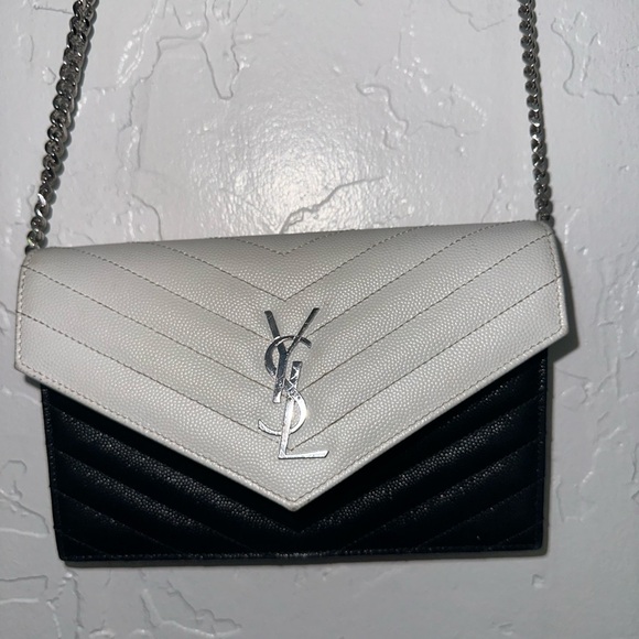 Ysl cross body bag - Picture 2 of 8